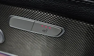Mercedes-Benz E-Class 2021, 120609 км, за 31508.47 USD - фото 18