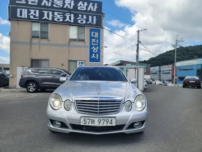 Mercedes-Benz E-Class 2009, 108218 км, за 4933.77 USD