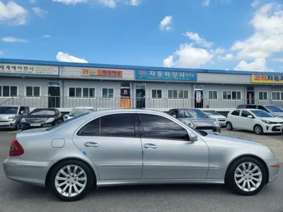 Mercedes-Benz E-Class 2009, 108218 км, за 4933.77 USD