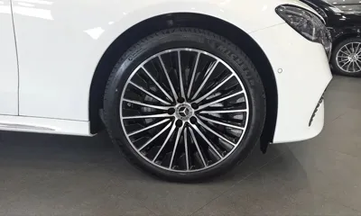 Mercedes-Benz E-Class 2025, 450 км, за 63363.06 USD