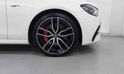 Mercedes-Benz E-Class 2021, 89790 км, за 35488.69 USD
