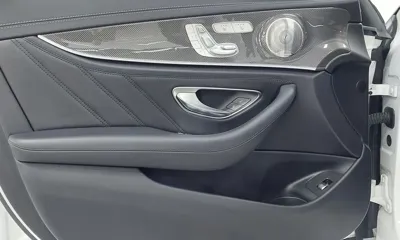 Mercedes-Benz E-Class 2021, 89790 км, за 35488.69 USD - фото 15