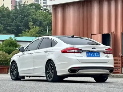 Ford Mondeo 2017, 85000 км, за 5811.5 USD