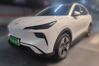 Bestune Yueyi 03 · 2025 год