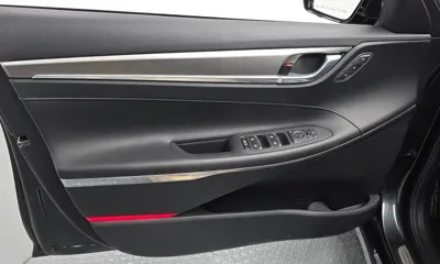 Hyundai Grandeur 2020, 34551 км, за 16256.84 USD - фото 24
