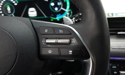 Hyundai Grandeur 2020, 34551 км, за 16256.84 USD - фото 26