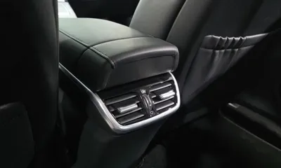 Hyundai Grandeur 2020, 34551 км, за 16256.84 USD - фото 29
