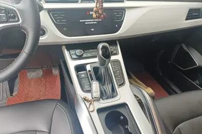 Geely Auto Emgrand X7 Sport 2018, 67100 км, за 7197 USD - фото 16