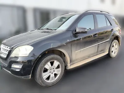 Mercedes-Benz M-Class · 2010 год