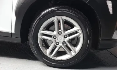 Hyundai Kona 2019, 104833 км, за 7155.05 USD - фото 21