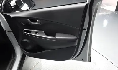 Hyundai Kona 2019, 104833 км, за 7155.05 USD - фото 24
