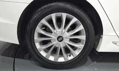 Hyundai Sonata 2016, 133516 км, за 5120.13 USD