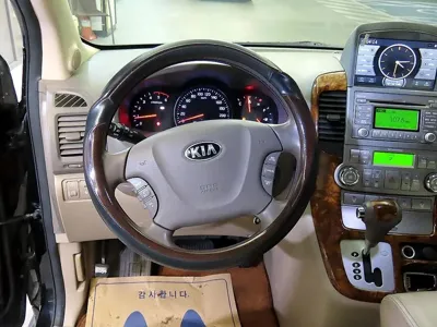 Kia Canival 2013, 142182 км, за 4982.86 USD - фото 8