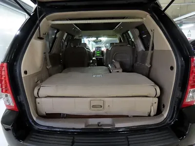 Kia Canival 2013, 142182 км, за 4982.86 USD - фото 16