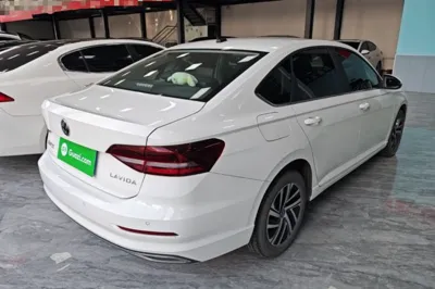 Volkswagen Lavida 2022, 17800 км, за 11607 USD - фото 26