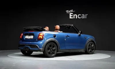 MINI Cooper Convertible