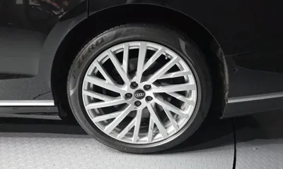 Audi A8 2021, 51107 км, за 36982.37 USD - фото 21
