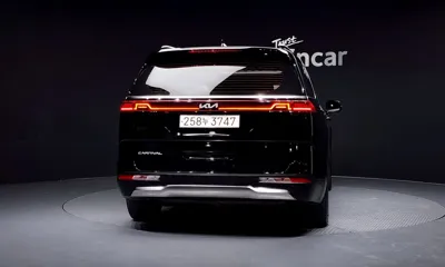 Kia Canival 2022, 109917 км, за 16782.29 USD