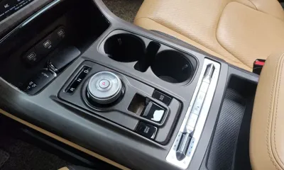Kia Canival 2022, 109917 км, за 16782.29 USD - фото 9