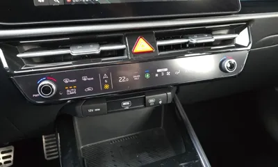 Kia Niro 2022, 31326 км, за 19177.01 USD - фото 17