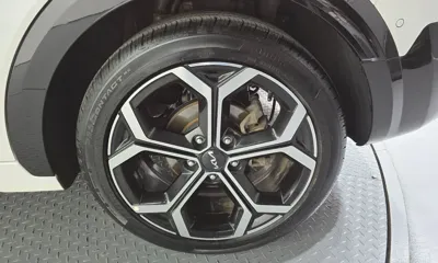Kia Niro 2022, 31326 км, за 19177.01 USD - фото 21