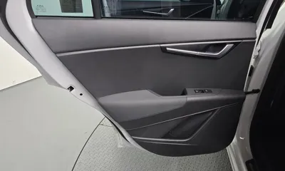 Kia Niro 2022, 31326 км, за 19177.01 USD - фото 25