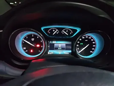 Buick Envision Plus 2015, 107200 км, за 8737.41 USD
