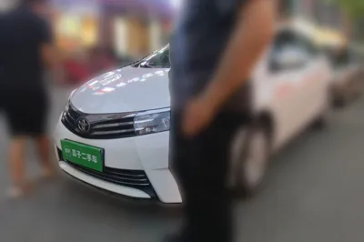 Toyota Corolla · 2014 год