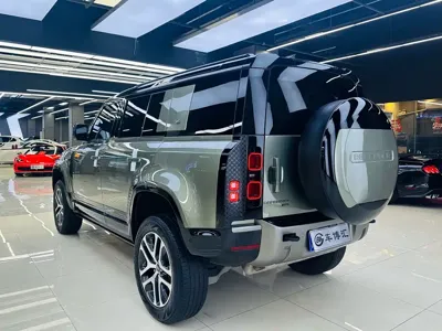 Land Rover Defender 2023, 84000 км, за 80017.66 USD