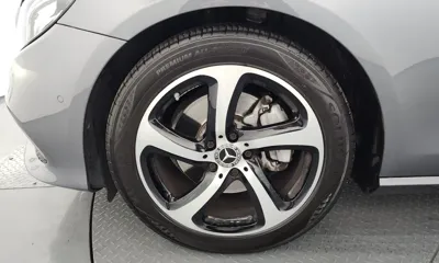 Mercedes-Benz E-Class 2020, 108317 км, за 13907.27 USD