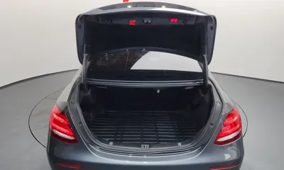 Mercedes-Benz E-Class 2020, 108317 км, за 13907.27 USD - фото 20