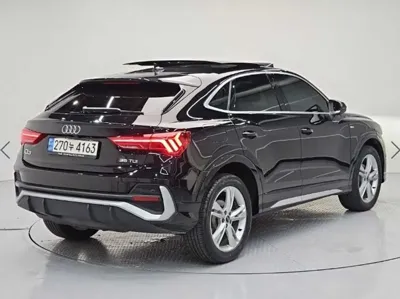 Audi Q3 2023, 72301 км, за 22703.64 USD