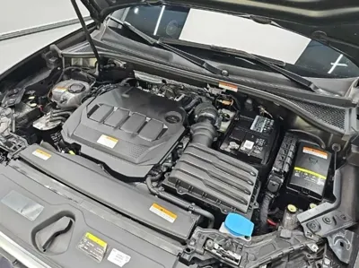Audi Q3 2023, 72301 км, за 22703.64 USD