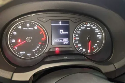 Audi A3 2019, 96200 км, за 11399 USD - фото 19