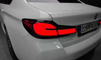 BMW 5-Series 2021, 67975 км, за 24461.29 USD - фото 23