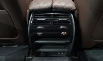 BMW 5-Series 2021, 67975 км, за 24461.29 USD - фото 29