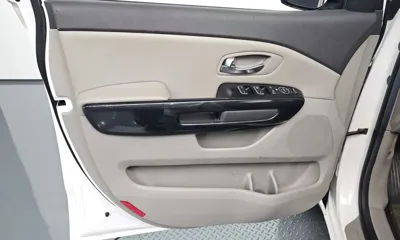 Kia Canival 2015, 233171 км, за 4005.7 USD - фото 24