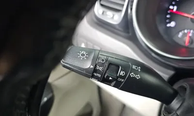 Kia Canival 2015, 233171 км, за 4005.7 USD - фото 30