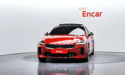 Kia Stinger 2019, 67986 км, за 10852.41 USD