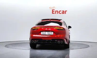 Kia Stinger 2019, 67986 км, за 10852.41 USD