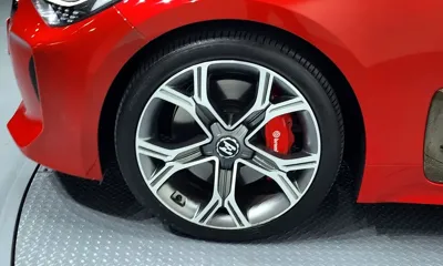 Kia Stinger 2019, 67986 км, за 10852.41 USD
