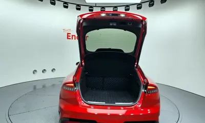 Kia Stinger 2019, 67986 км, за 10852.41 USD - фото 20