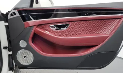 Bentley Continental 2020, 30577 км, за 123408.17 USD - фото 25