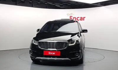 Kia Canival 2017, 123759 км, за 6953.64 USD