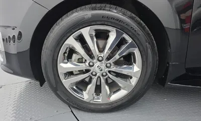 Kia Canival 2017, 123759 км, за 6953.64 USD