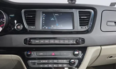 Kia Canival 2017, 123759 км, за 6953.64 USD - фото 15