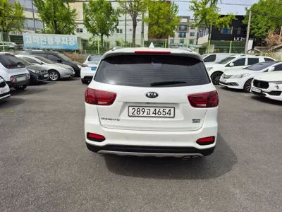 Kia Sorento 2020, 135243 км, за 10408.54 USD