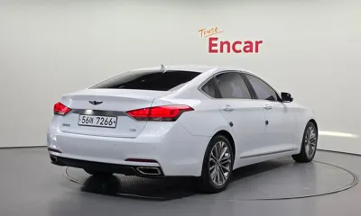 Hyundai Genesis 2015, 94739 км, за 7862.57 USD