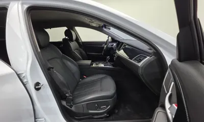 Hyundai Genesis 2015, 94739 км, за 7862.57 USD - фото 10