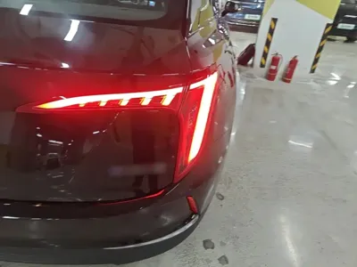 Hongqi Hongqi E-QM5 2024, 12700 км, за 12389.4 USD - фото 8